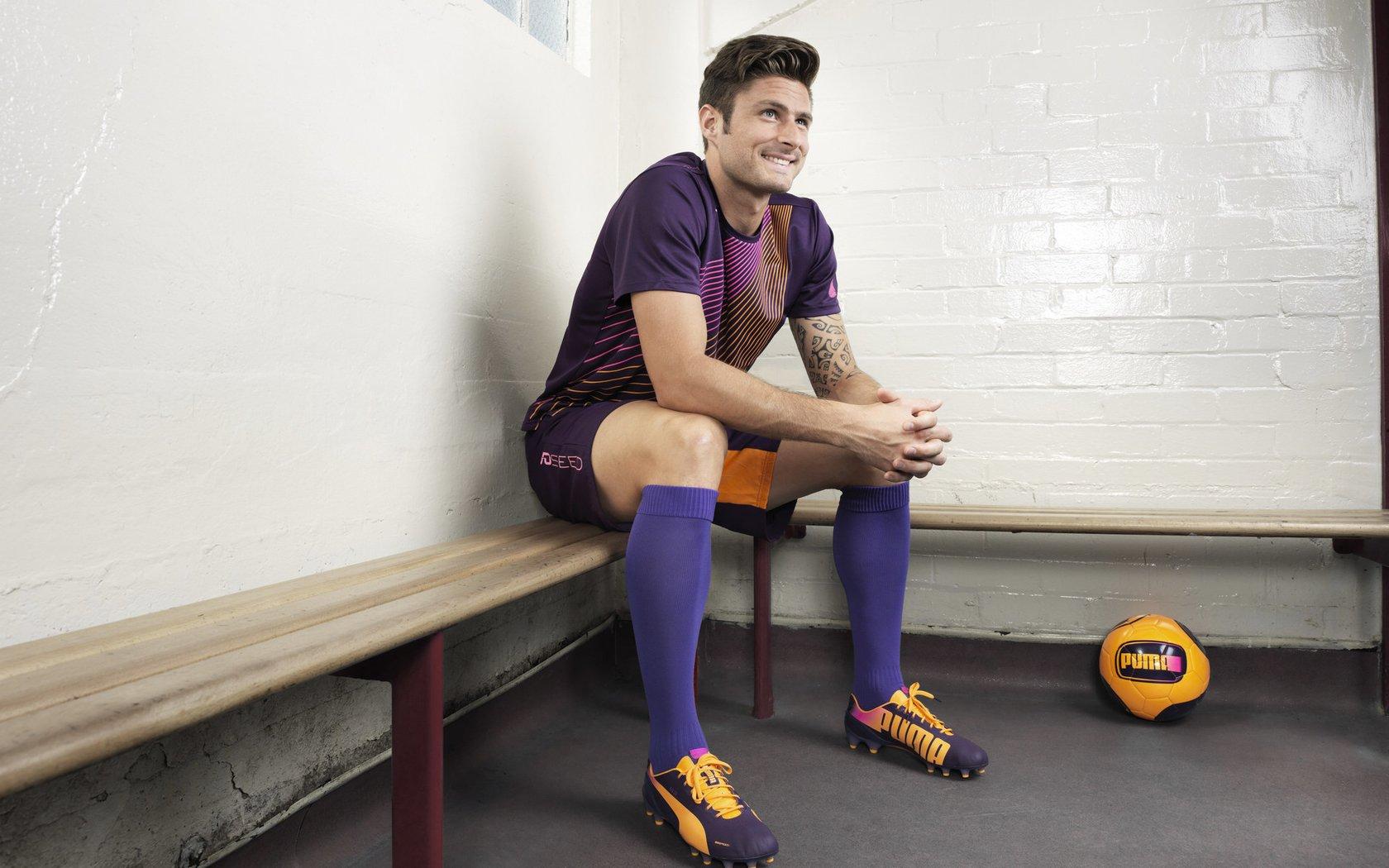 蓝军枪手决战前夜 欧冠鏖战恐成体能试金石